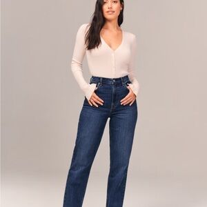 Abercrombie & Fitch High Rise 90s Straight Blue Jeans